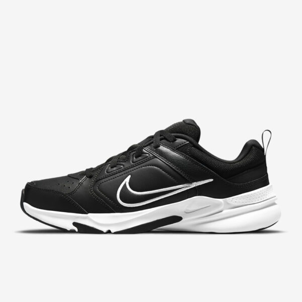 Кросівки чоловічі Nike Defy All Day Black/White