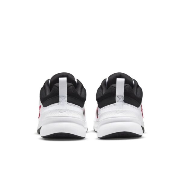 Кросівки чоловічі Nike Defy All Day White/University Red