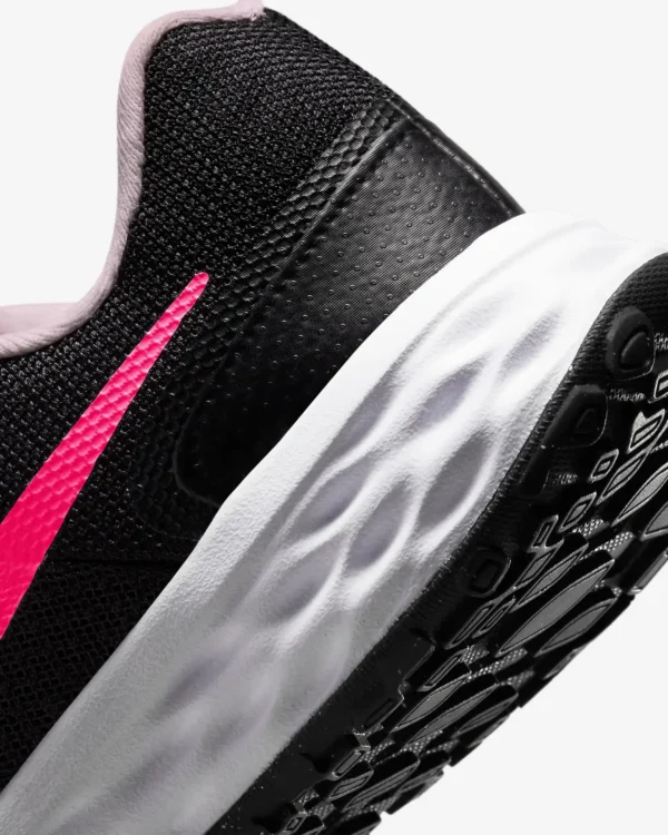 Кросівки жіночі Nike Revolution 6 GS Black/Hyper Pink