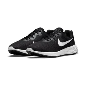 Кросівки чоловічі Nike Revolution 6 Nn Black/White