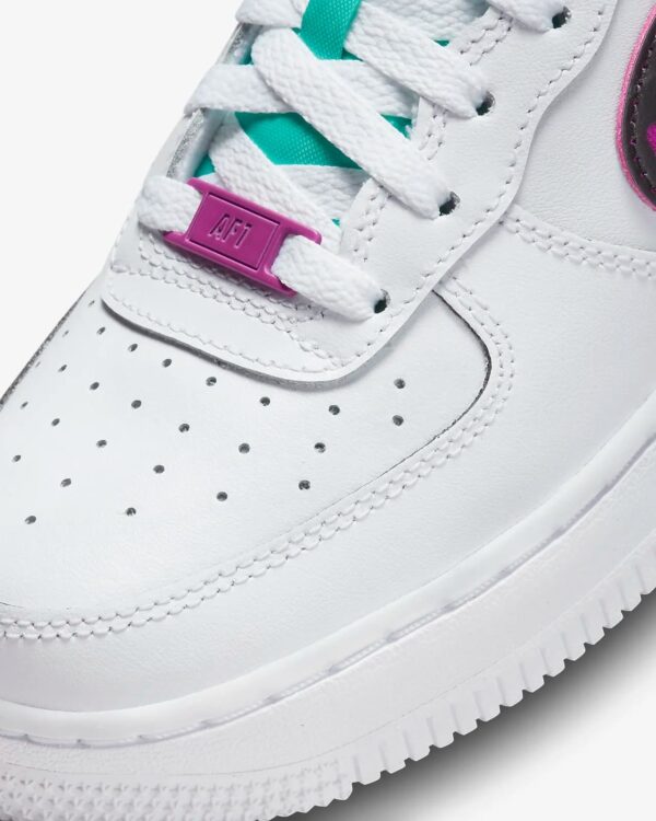 Кроссовки женские Nike Air Force 1 LV8 GS Just Do It