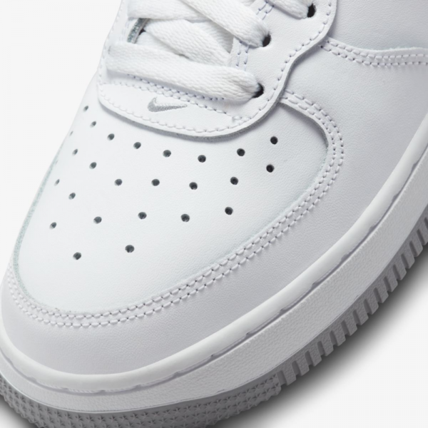 Кроссовки женские Nike Air Force 1 Mid LE GS White/Wolf Grey