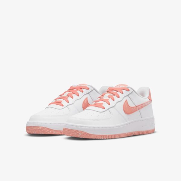 Кроссовки женские Nike Air Force 1 Lv8 (Gs) White Light Madder Root Speckled