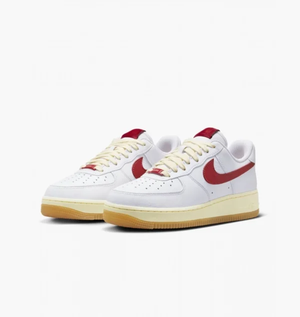 Кроссовки женские Nike Air Force 1 ’07 Summit White/University Red