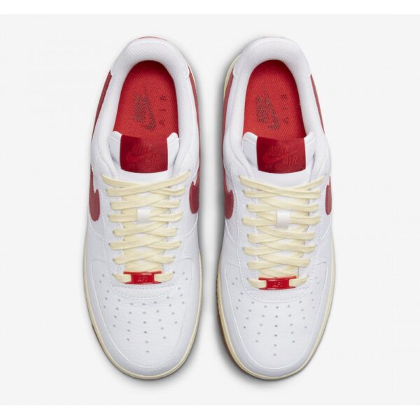 Кроссовки женские Nike Air Force 1 ’07 Summit White/University Red