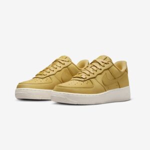 Кроссовки женские Nike Air Force 1 Premium Saturn Gold