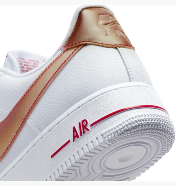 Кросівки чоловічі Nike Air Force 1 ’07 Low Jumbo Swoosh