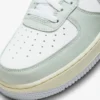Кросівки чоловічі Nike Air Force 1 ’07 LV8 Split/Light Silver