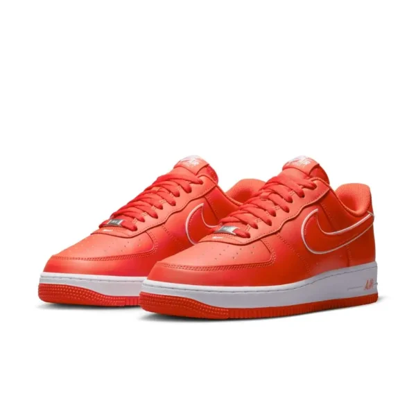 Кросівки чоловічі Nike Air Force 1 ’07 Picante Red