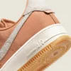 Кросівки чоловічі Nike Air Force 1 ’07 Craft Light Cognac
