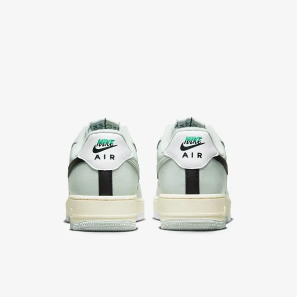 Кросівки чоловічі Nike Air Force 1 ’07 LV8 Split/Light Silver