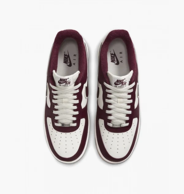 Кросівки чоловічі Nike Air Force 1 ’07 LV8 College Pack/Night Maroon