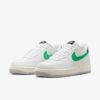 Кросівки чоловічі Nike Air Force 1 ’07 Summit White/Malachite