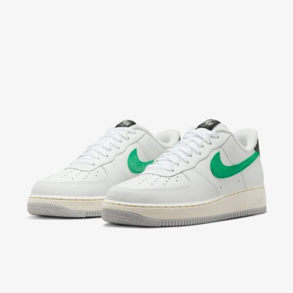 Кросівки чоловічі Nike Air Force 1 ’07 Summit White/Malachite