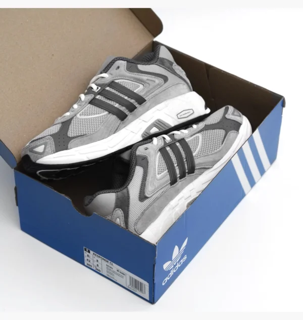 Кросівки чоловічі Adidas Response CL Metal Grey