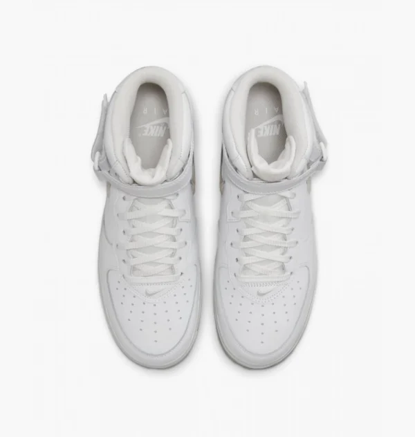 Кросівки чоловічі Nike Air Force 1 Mid Summit White
