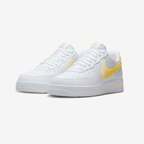 Кросівки чоловічі Nike Air Force 1 ’07 Jumbo Swoosh White Vivid Sulfur