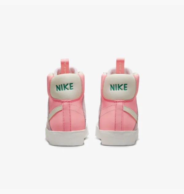 Кроссовки Nike Blazer Mid 77 SE GS Dance/Pink Foam