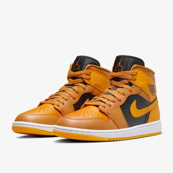 Кроссовки женские Nike W Air Jordan 1 Mid Chutney