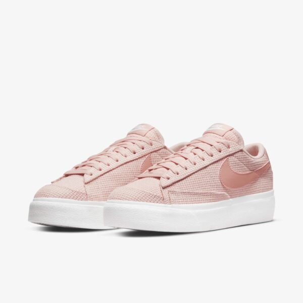 Кроссовки женские Nike W Blazer Low Platform Essential Pink Oxford