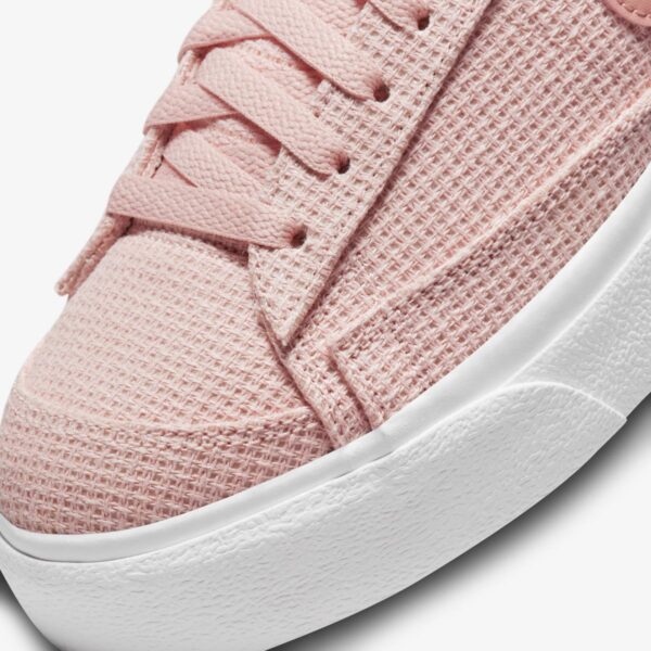 Кроссовки женские Nike W Blazer Low Platform Essential Pink Oxford