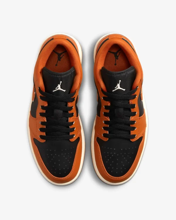 Кроссовки женские Nike W Air Jordan 1 Low SE Sport Spice