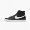 Кросівки чоловічі Nike Blazer Mid ’77 Vintage Black Sail