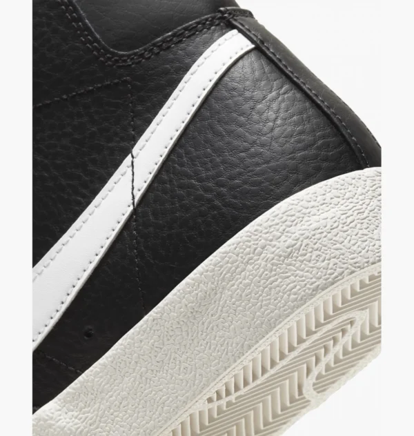 Кросівки чоловічі Nike Blazer Mid ’77 Vintage Black Sail