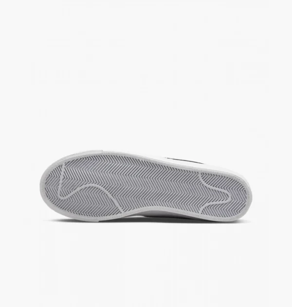 Кросівки чоловічі Nike Blazer Mid 77 Vintage White/Blue Lightning