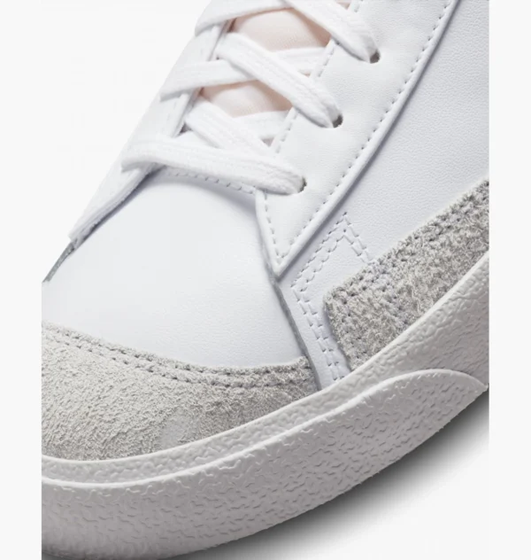 Кросівки чоловічі Nike Blazer Mid 77 Vintage White/Blue Lightning