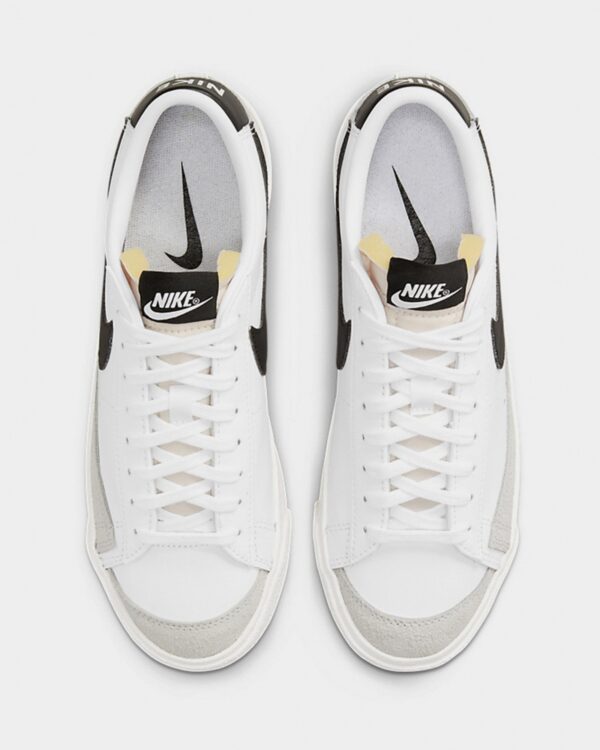 Кроссовки женские Nike W Blazer Low 77 White/Black