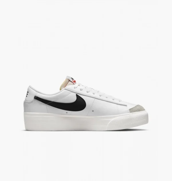 Кроссовки женские Nike W Blazer Low Platform White/Black