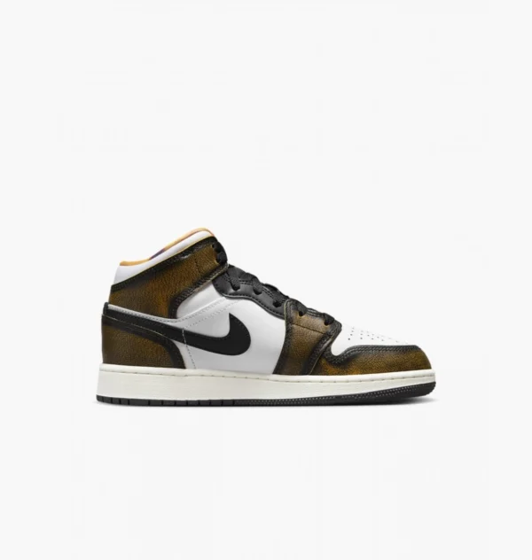 Кроссовки женские Nike Air Jordan 1 Mid SE GS Wear-Away Taxi