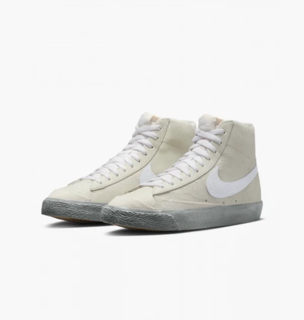 Кроссовки мужские Nike Blazer Mid 77 EMB All-Star/Salt Flats