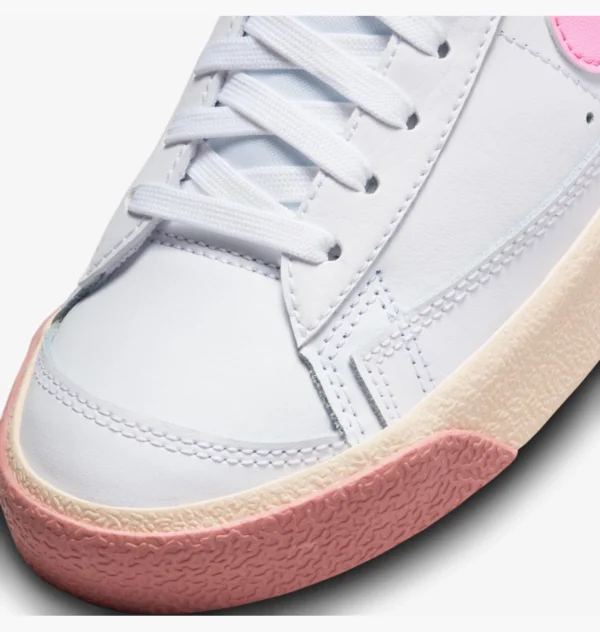 Кроссовки Nike Blazer Mid 77 GS White Pink Spell
