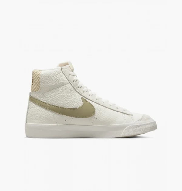 Кросівки чоловічі Nike W Blazer Mid 77 Python Heel