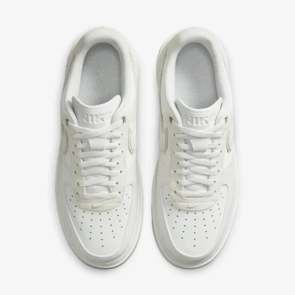 Кросівки унісекс Nike Air Force 1 Low Luxe Summit White Light Bone