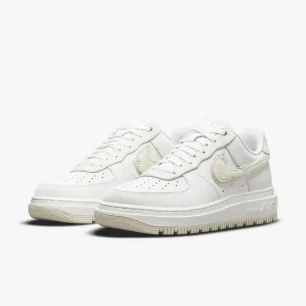 Кросівки унісекс Nike Air Force 1 Low Luxe Summit White Light Bone