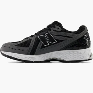 Кроссовки унисекс New Balance 1906R Black Castlerock Team Red