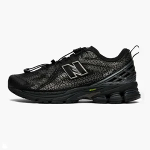 Кросівки унісекс New Balance 1906R Black White Alkaline Green