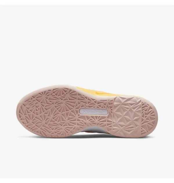 Кроссовки женские Nike Air Max Bella TR5 Atmosphere Laser Orange