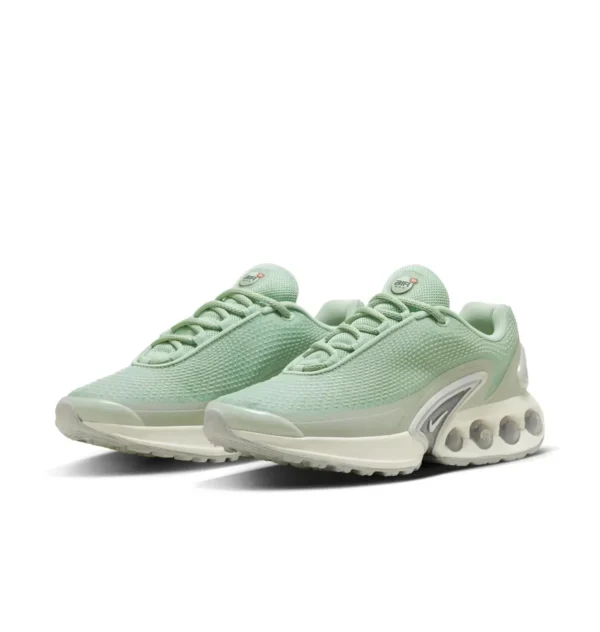 Кроссовки женские Nike Air Max DN SE Seafoam