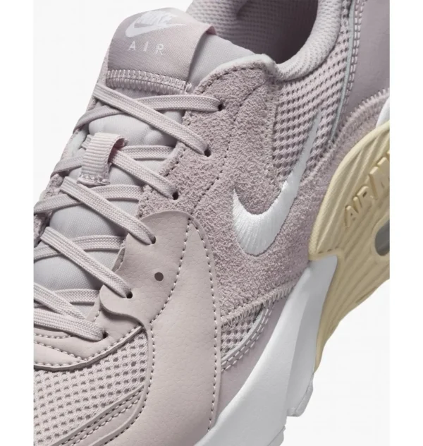 Кроссовки женские Nike Air Max Excee Platinum Violet