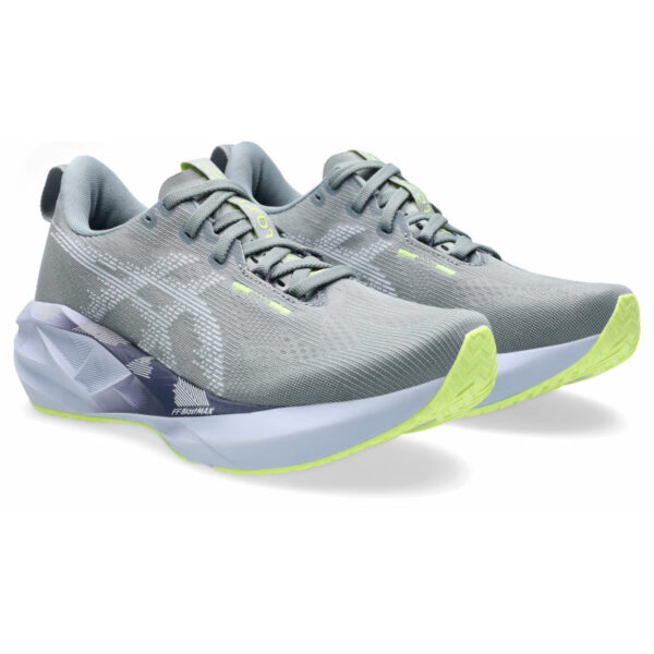 Кросівки жіночі ASICS Novablast 5 Grey
