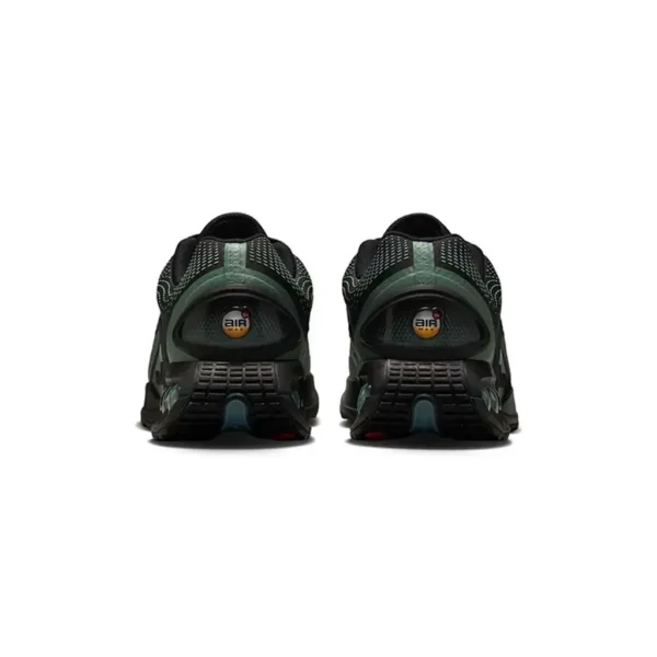 Кросівки чоловічі Nike Air Max Dn Black Clay Green