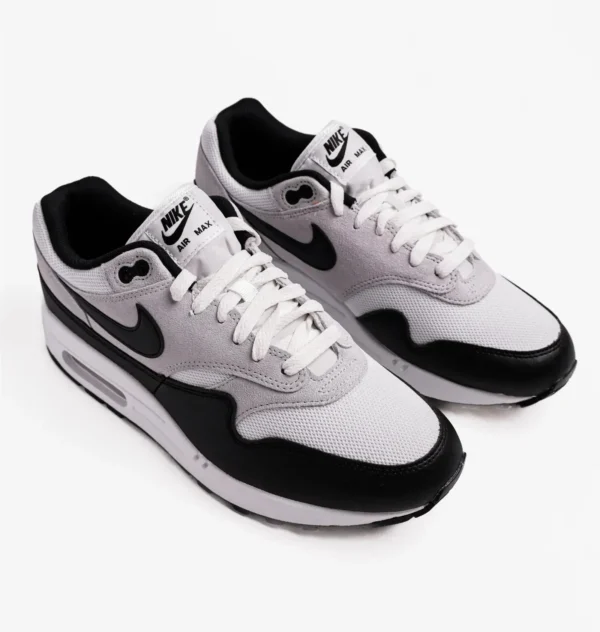 Кросівки чоловічі Nike Air Max 1 Essential White Platinum Black