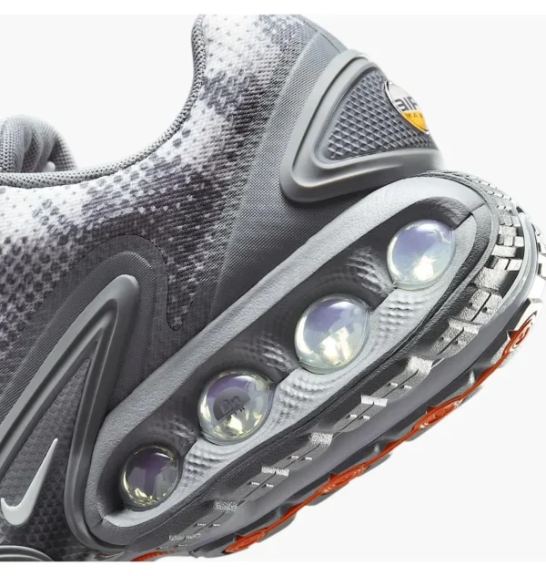 Кросівки унісекс Nike Air Max DN Grey Camo
