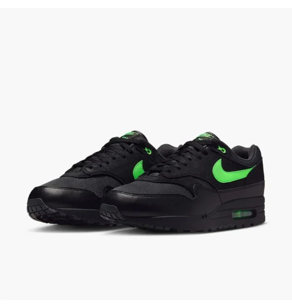 Кросівки чоловічі Nike Air Max 1 Essential Green Strike