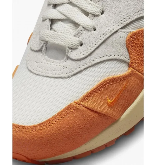 Кросівки унісекс Nike Air Max 1 Magma Orange