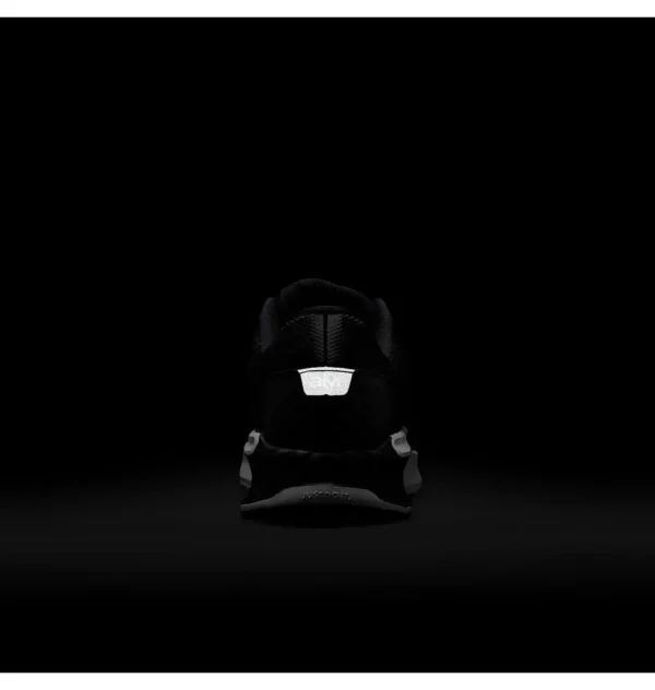 Кросівки чоловічі Nike Air Max Bia Black White